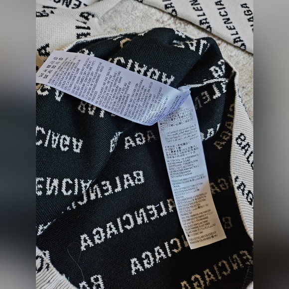 Balenciaga L XL White Chalk All Over Mini Logo Print Knit Sweater Wool Cotton IT - Picture 6 of 16